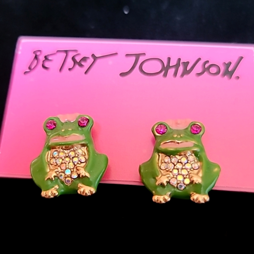 New Vintage! BETSEY JOHNSON Rose Garden Collection Lady Frog Stud Earrings.